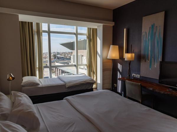 Esplendor by Wyndham Mendoza : photo 3 de la chambre chambre triple