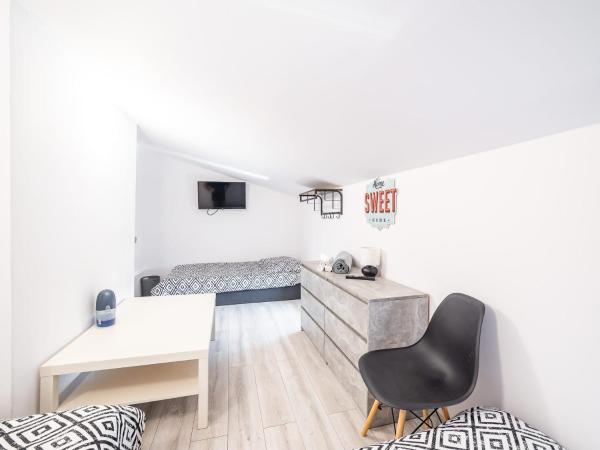 Pokoje Gościnnie - Olimp : photo 1 de la chambre chambre triple Économique