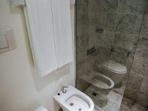 Hotel Arenales : photo 1 de la chambre chambre double