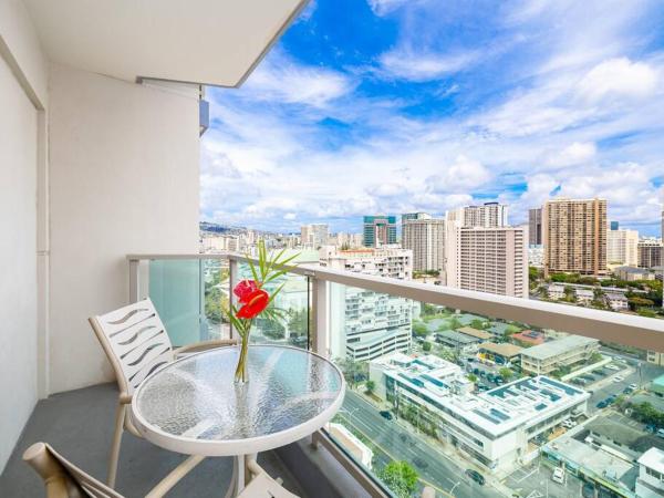 Oceanview studio across from Ala Moana Beach 2023 : photo 4 de la chambre appartement