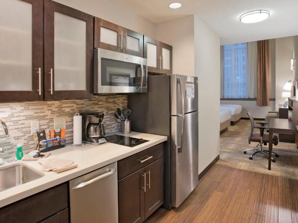 Staybridge Suites Baltimore - Inner Harbor, an IHG Hotel : photo 10 de la chambre suite studio avec 2 lits queen-size