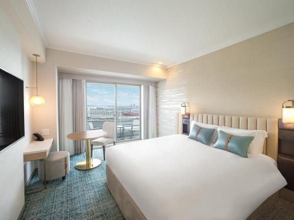 Kobe Meriken Park Oriental Hotel : photo 3 de la chambre moderate double east view