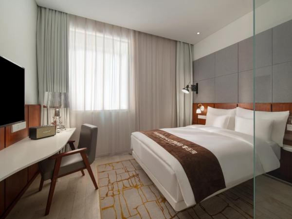 Novotel Shanghai Hongqiao Exhibition : photo 2 de la chambre chambre standard lit queen-size