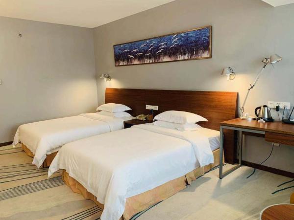 Days Inn Guangzhou : photo 3 de la chambre chambre lits jumeaux supérieure