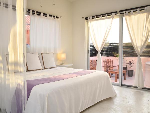 Villas Geminis Boutique Condohotel : photo 3 de la chambre studio de grand standing matisse avec baignoire profonde extérieure 