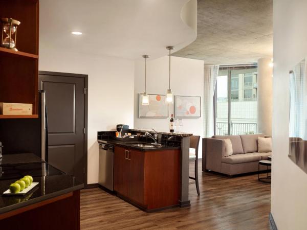 Twelve Midtown, Marriott Autograph Collection : photo 3 de la chambre suite king 1 chambre avec balcon