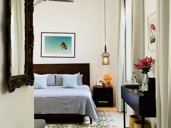 The Diplomat Boutique Hotel : photo 2 de la chambre suite supérieure lit king-size