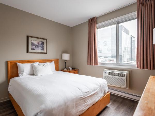 Hotel le Roberval : photo 1 de la chambre suite 1 chambre avec canapé-lit