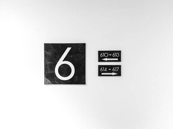 Hotel le Roberval : photo 4 de la chambre chambre avec 2 grands lits queen-size