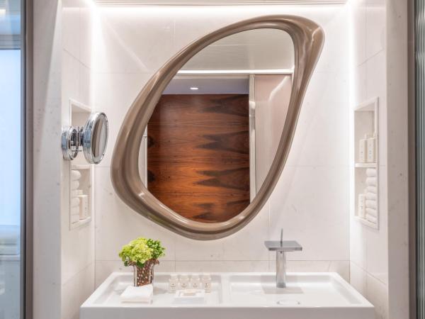 Hotel Fasano Rio de Janeiro : photo 4 de la chambre chambre lits jumeaux supérieure avec vue sur cour