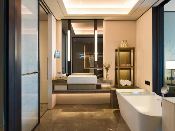 Shenzhen Marriott Hotel Nanshan : photo 4 de la chambre chambre deluxe avec 2 lits doubles