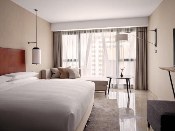 Tunis Marriott Hotel : photo 3 de la chambre chambre lit king-size deluxe