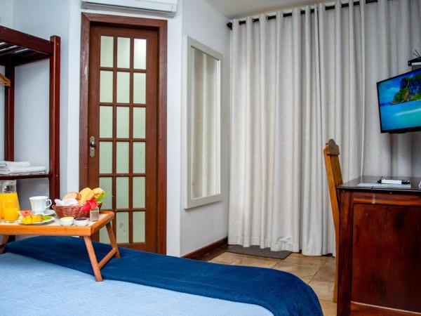 Villa Bella Ferradura : photo 1 de la chambre chambre double - vue sur piscine