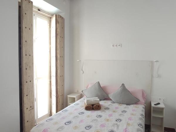 Dormir en Cádiz : photo 9 de la chambre chambre double