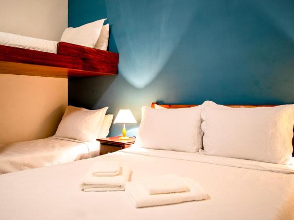 Villa Bella Ferradura : photo 9 de la chambre chambre quadruple standard