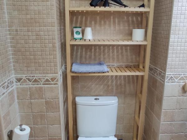 Dormir en Cádiz : photo 7 de la chambre chambre double