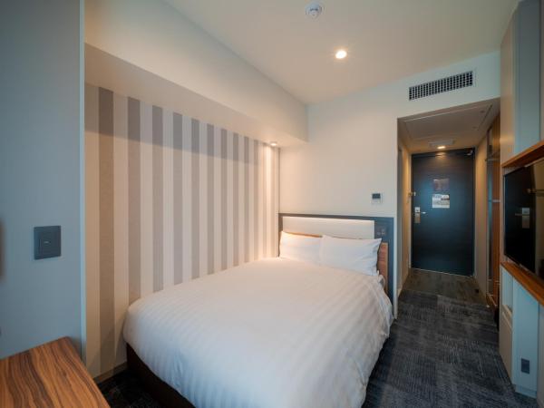 Via Inn Prime Osaka Kyobashi : photo 2 de la chambre chambre simple - non-fumeurs