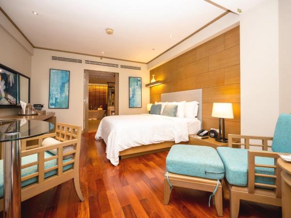 Avani Pattaya Resort : photo 6 de la chambre suite junior avec terrasse