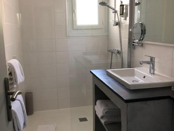 Family Golf Hotel : photo 2 de la chambre chambre triple