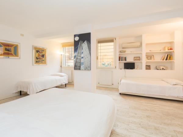 Cristina Rossi Bed&Breakfast : photo 3 de la chambre chambre quadruple standard