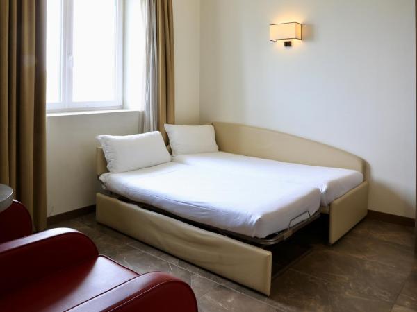 Klima Hotel Milano Fiere : photo 6 de la chambre suite