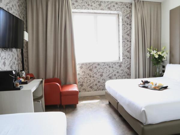 Klima Hotel Milano Fiere : photo 7 de la chambre chambre triple