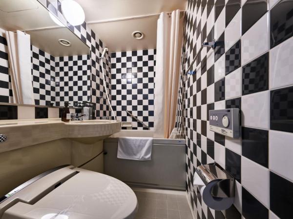 TOKIO's HOTEL : photo 10 de la chambre triple room - non-smoking - no cleaning for consecutive night stays