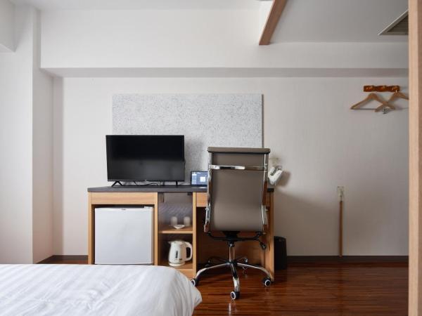 TOKIO's HOTEL : photo 7 de la chambre double room - non-smoking - no cleaning for consecutive night stays