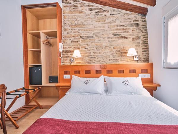 Hotel Entrecercas : photo 1 de la chambre chambre double