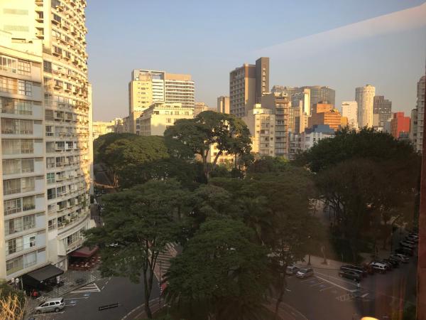 San Michel Hotel : photo 1 de la chambre suite lit king-size avec baignoire spa