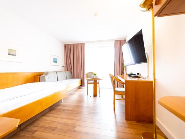 CityHotel Feuerbach : photo 2 de la chambre chambre simple avec douche 