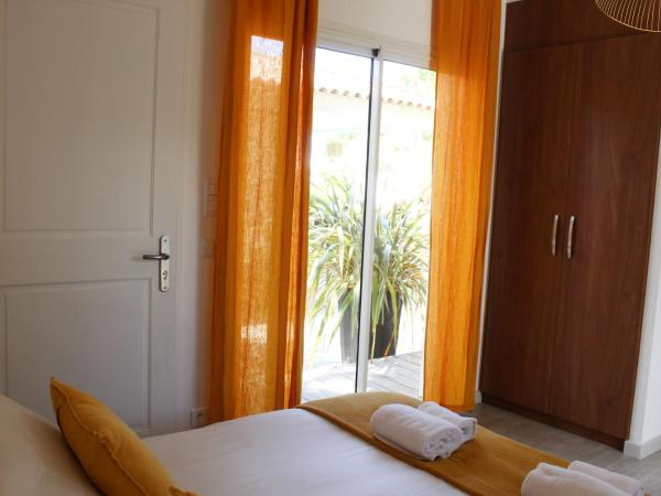 Les Suites d'Agosta : photo 2 de la chambre chambre double
