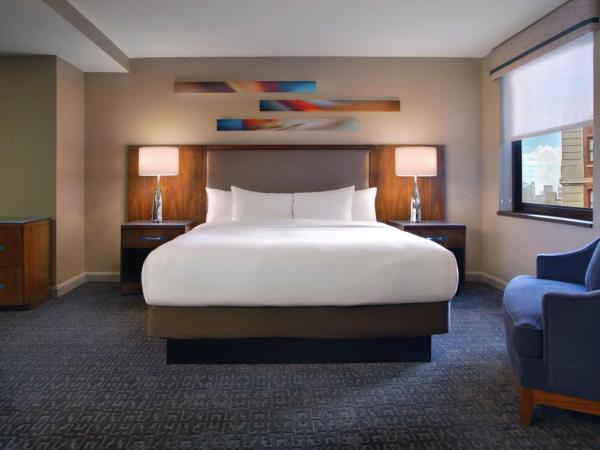 Hilton Chicago : photo 1 de la chambre chambre lit king-size