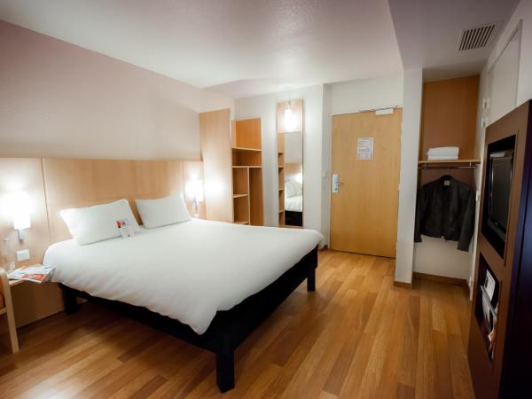 ibis Vannes : photo 8 de la chambre chambre double standard