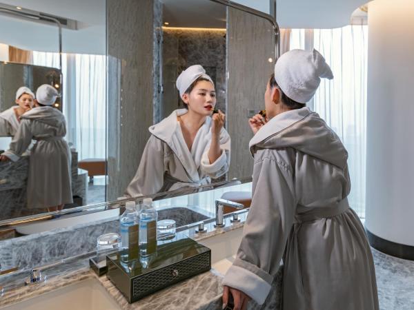 Conrad Hangzhou : photo 4 de la chambre suite lit king-size