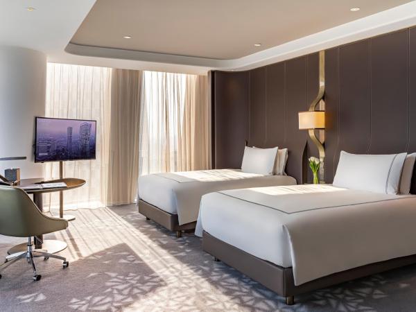Conrad Hangzhou : photo 2 de la chambre chambre lits jumeaux de luxe avec vue sur la rivière