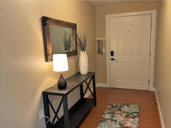 Deluxe Downtown Condo Close to Everything! : photo 8 de la chambre appartement 3 chambres