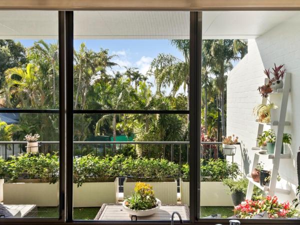 The Oasis Apartments and Treetop Houses : photo 1 de la chambre appartement - vue sur jardin