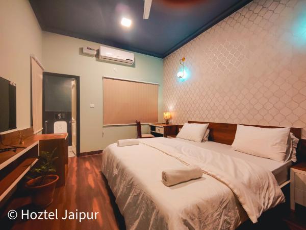 Hoztel Jaipur : photo 1 de la chambre chambre double deluxe (2 adultes + 1 enfant)