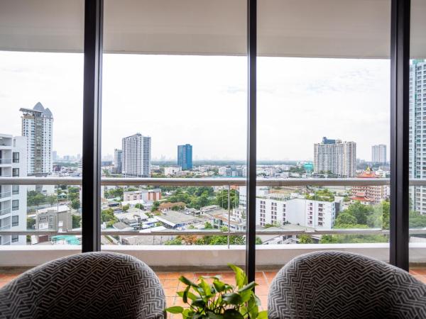 Résidence Chatrium Sathon Bangkok : photo 3 de la chambre studio king de luxe

