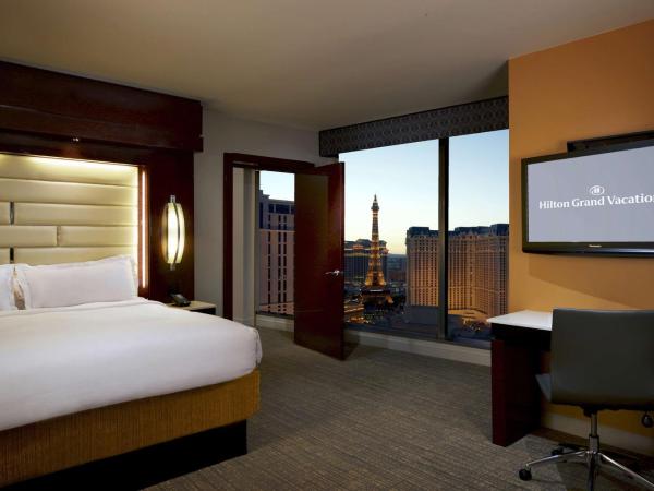 Hilton Grand Vacations Club Elara Center Strip Las Vegas : photo 1 de la chambre suite junior lit king-size avec canapé-lit