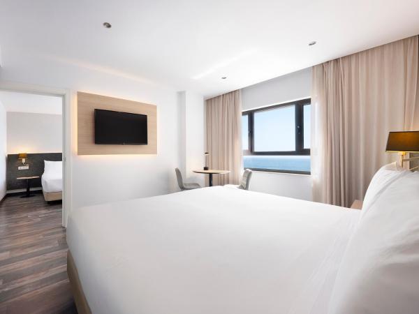 Hotel Cádiz Paseo del Mar, Affiliated by Meliá : photo 3 de la chambre chambre supérieure - vue sur mer