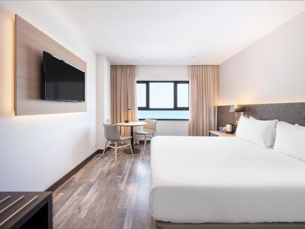 Hotel Cádiz Paseo del Mar, Affiliated by Meliá : photo 1 de la chambre chambre premium - vue sur mer