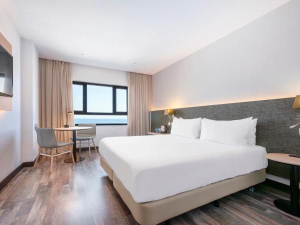 Hotel Cádiz Paseo del Mar, Affiliated by Meliá : photo 4 de la chambre chambre premium - vue sur mer