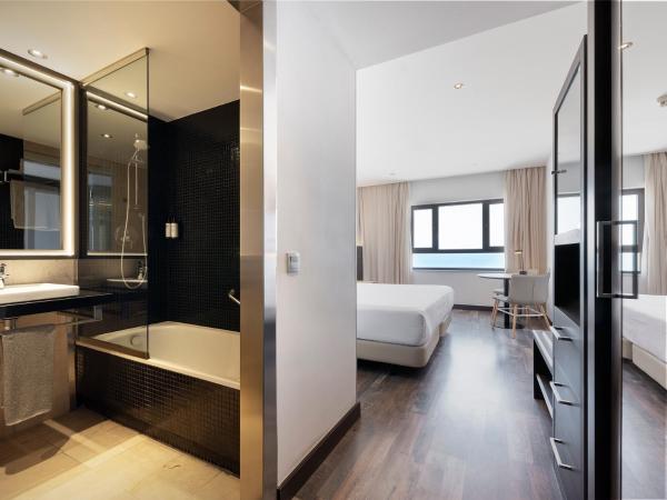 Hotel Cádiz Paseo del Mar, Affiliated by Meliá : photo 6 de la chambre chambre supérieure - vue sur mer