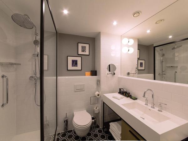 Canopy by Hilton Zagreb City Centre : photo 3 de la chambre chambre double avec 2 lits doubles