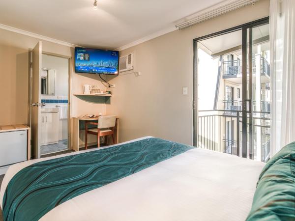 Il Mondo Boutique Hotel : photo 7 de la chambre budget double room - stair access only