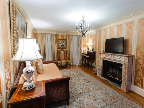 1840s Carrollton Inn : photo 2 de la chambre suite declaration - 101