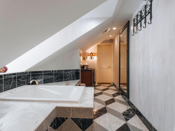 1840s Carrollton Inn : photo 4 de la chambre chambre estate - 303