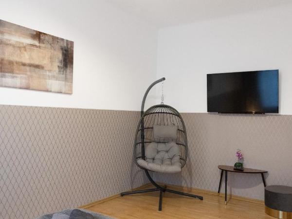 ClickTheFlat Aleje Niepodległości Center Apart Rooms : photo 2 de la chambre chambre double avec salle de bains commune